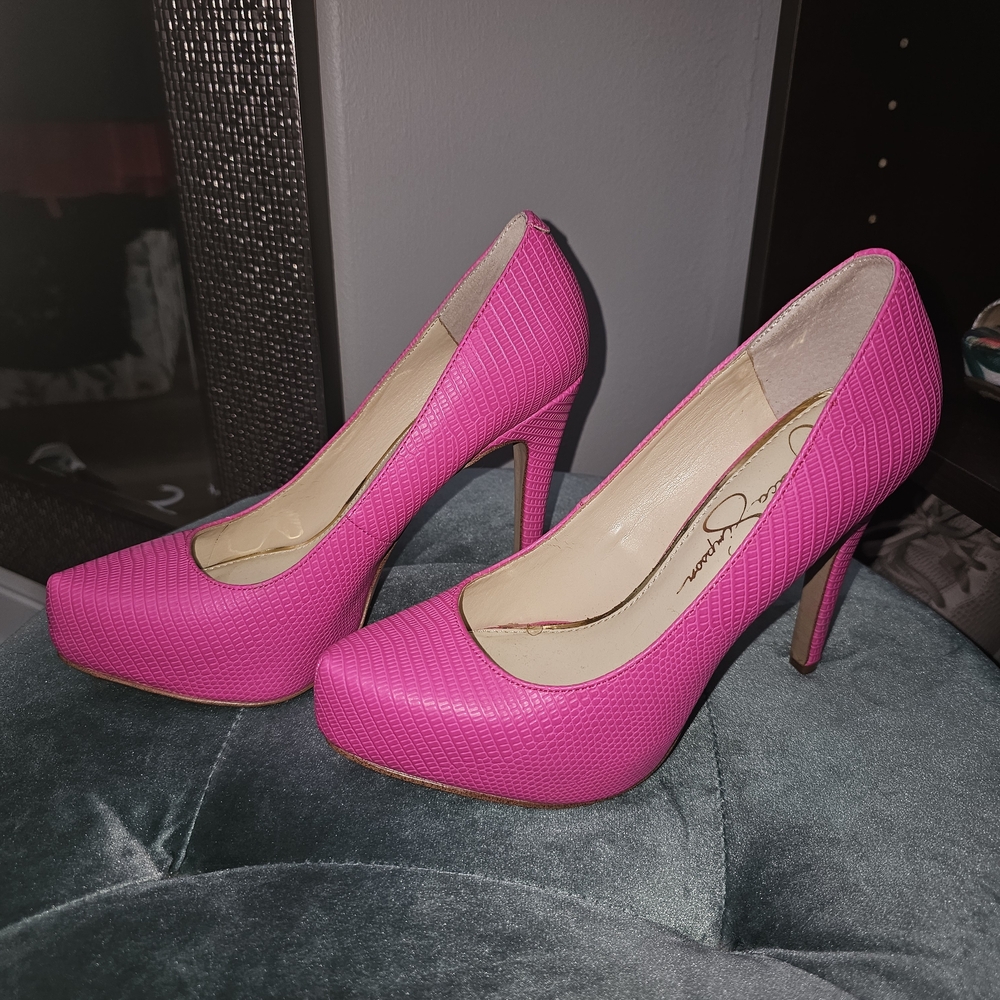Jessica Simpson Vibrant Pink Heels